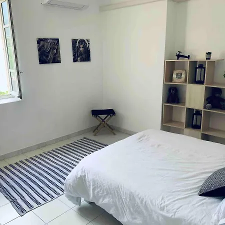 En Centre * Corte (Corsica)